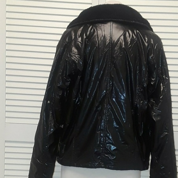 🔥SALE! Vinyl Puff Jacket w/ Faux Fur by BIG CHILL - Picture 3 of 7